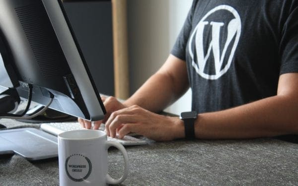 Conception et design Wordpress WooCommerce - La Fabrique de Blogs Montréal fikret tozak zk ydz2ias unsplash scaled
